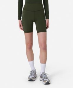 Questquarters.shop1029782988 1