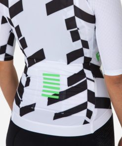 Questquarters.shopa7fb3b3853 5