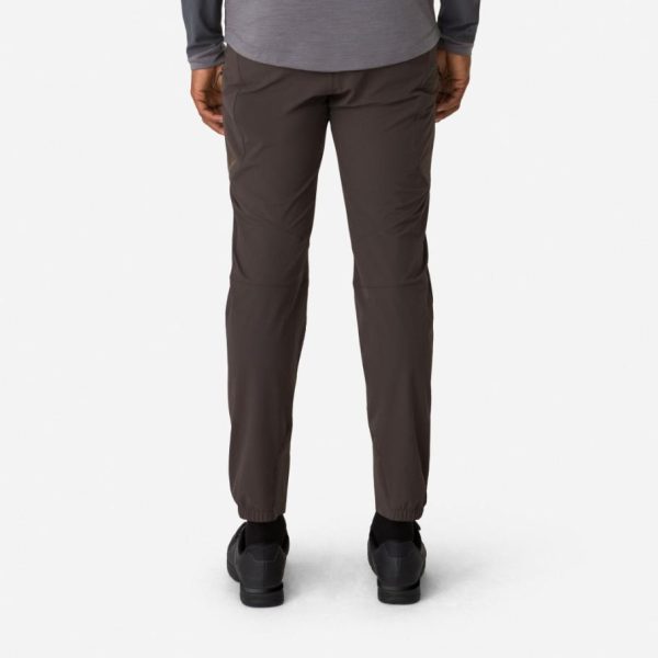 Questquarters.shopb6b3aa4e8d 4